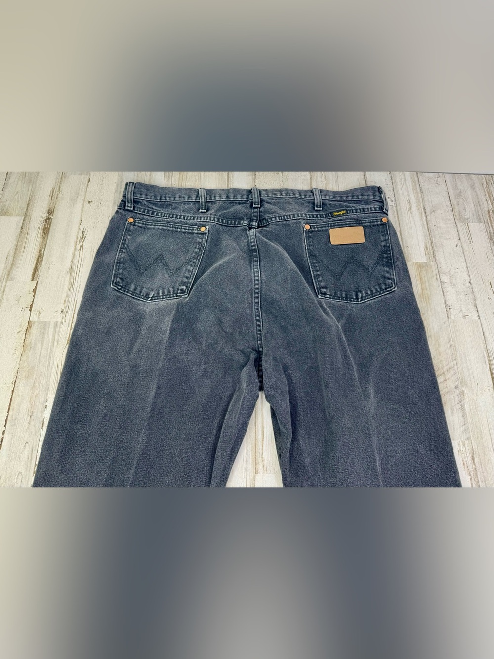 Wrangler Jeans Men's 42x33 Black Cowboy Western Outdoors 13MW2WK Lot Of 2 - Picture 8 of 12